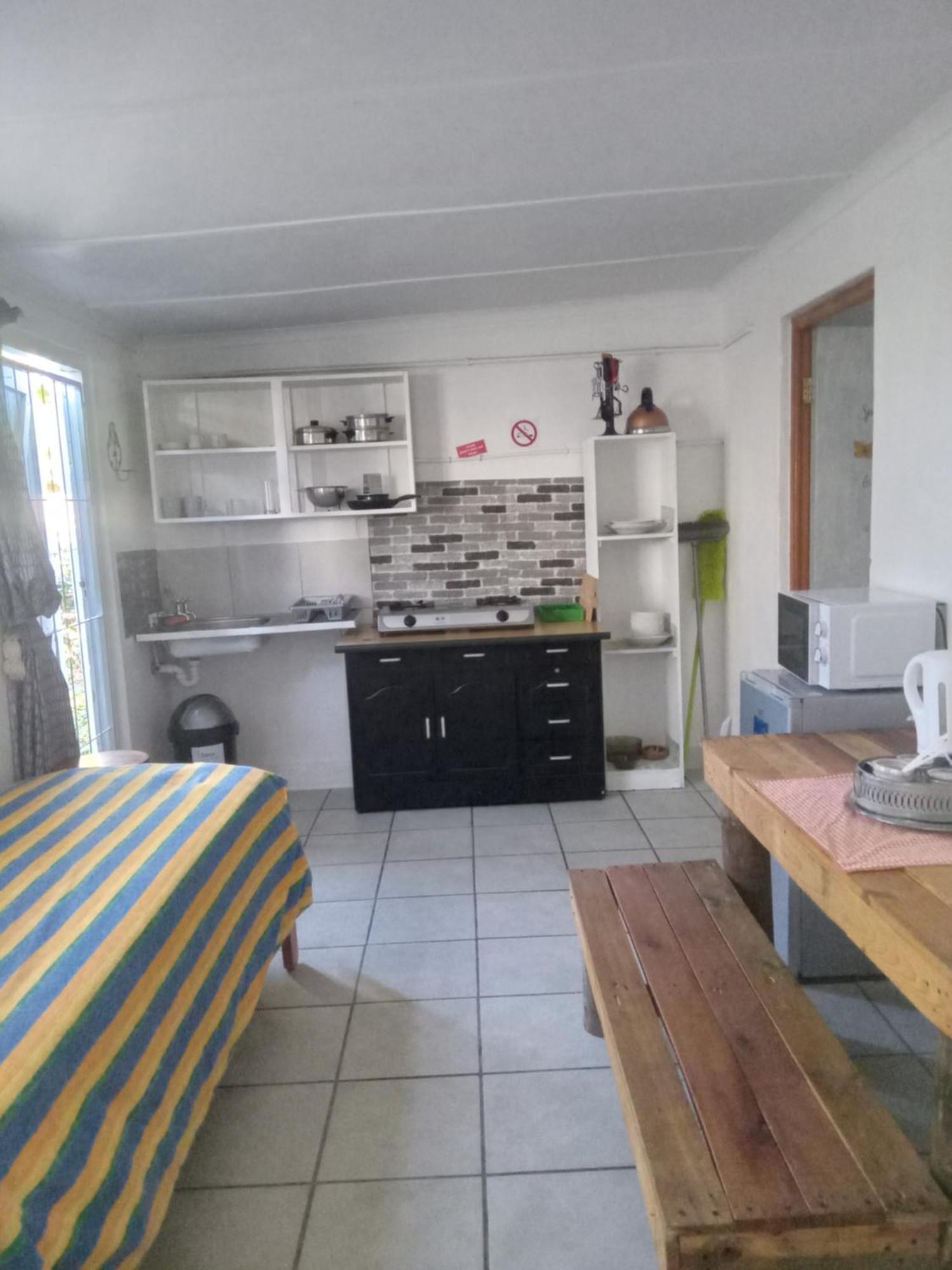 Self Catering Unit 6, Sandbaai Херманус Стая снимка